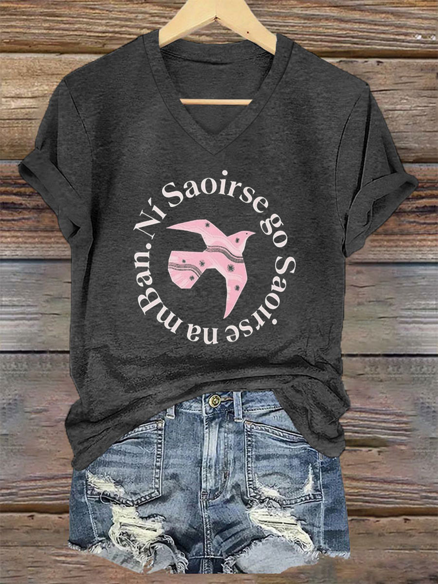 T-shirt Ní Saoirse go Saoirse na mBan Femme