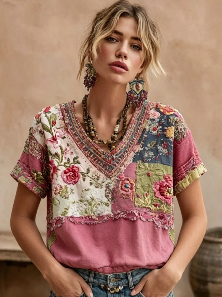 T-shirt bohème pour femmes, en mélange de lin, à manches courtes, col en V, avec broderie florale et patchwork artistique