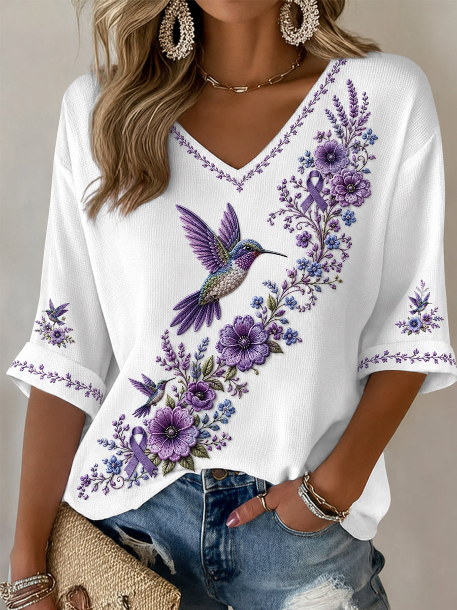 Femmes Violet Floral & Colibri Imprimer la conscience de la maladie d'Alzheimer soutien demi-manches V-Neck T-Shirt