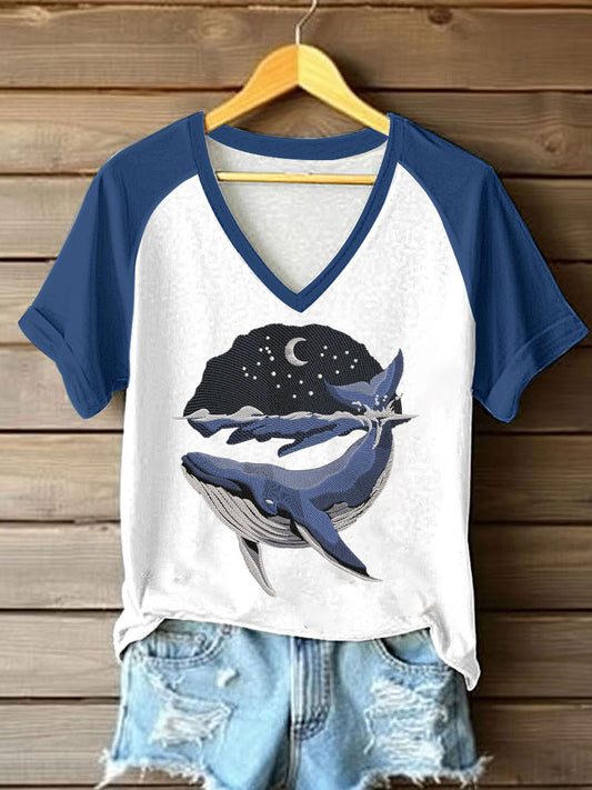 Tee-shirt Femme Imprimé Baleine de Mer Col V