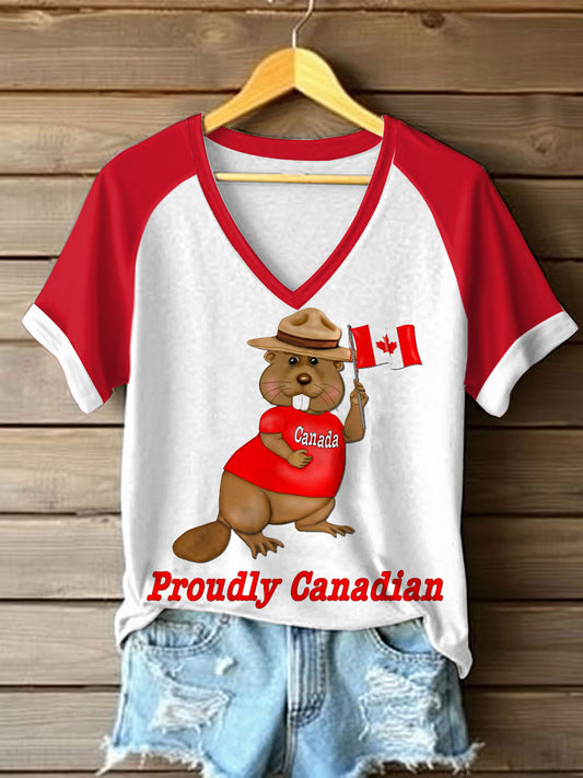 T-shirt à col en V à imprimé castor fièrement canadien mignon pour femmes