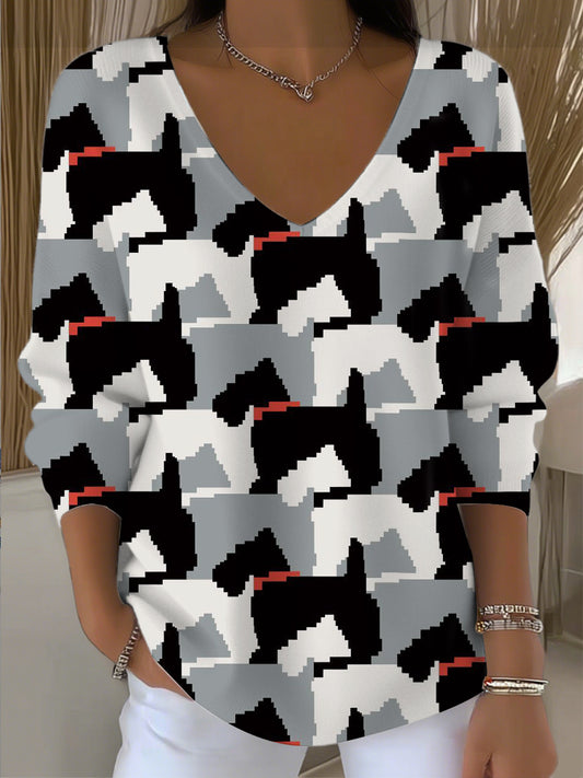 Pull à col en V Pixel Dog Print pour femme
