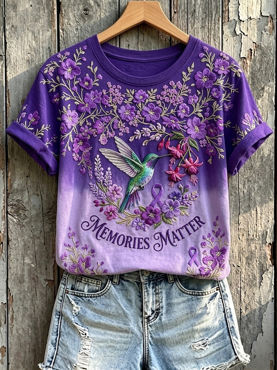 T-shirt Femme Memories Matter Violet Ruban Imprimé Colibri à Manches Courtes