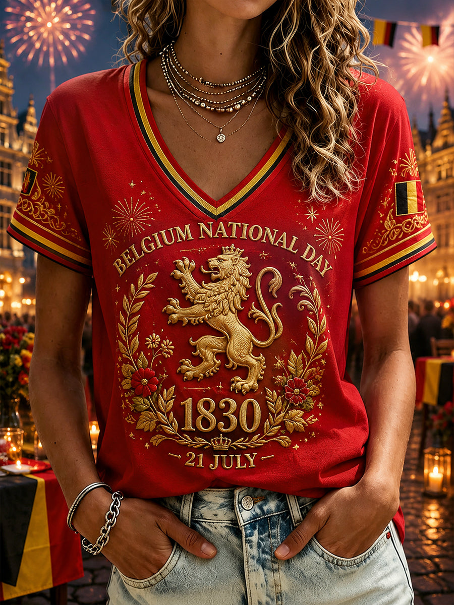 Haut à manches courtes et col en V, imprimé sur le thème de la Journée nationale des femmes