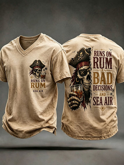 T-shirts pour hommes "Runs On Rum, Bad Decisions, and Sea Air"